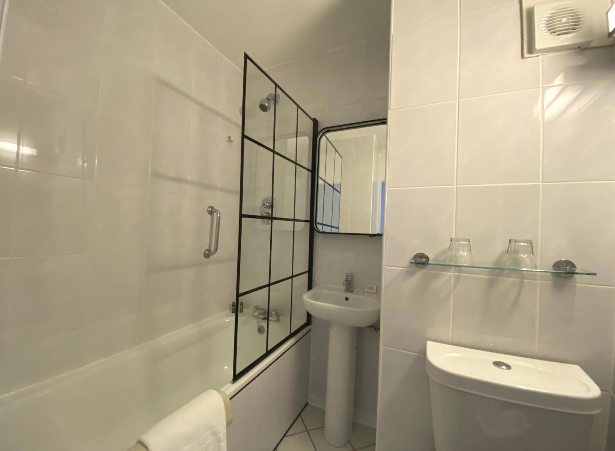 Normandy Hotel Ренфру Номер фото